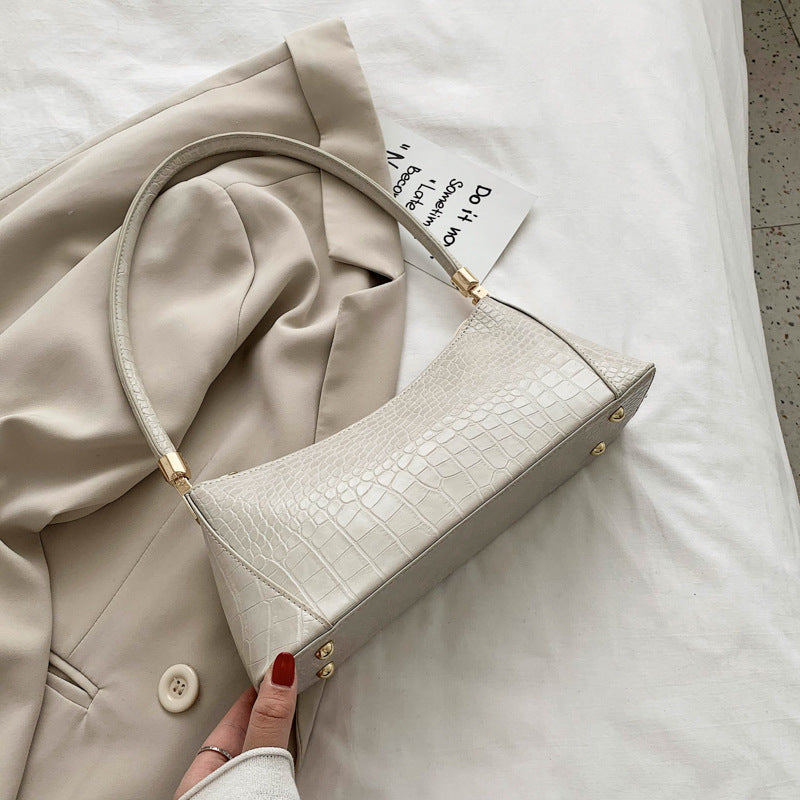 Temperament baguette shoulder bag